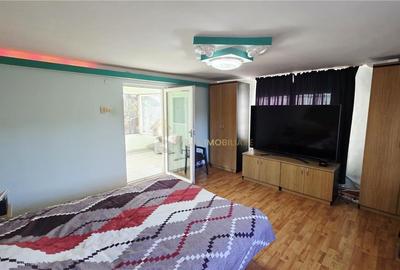 Casă individuală cu 16 camere cu Canalizare în Dâmbul Rotund - 17