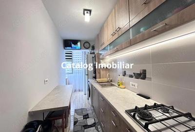 Apartament 2 camere, etaj intermediar, zona Mc Donald's, Manastur
