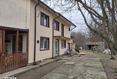 Casă cu 7 camere cu Teren 2354 Mp în Central - 15