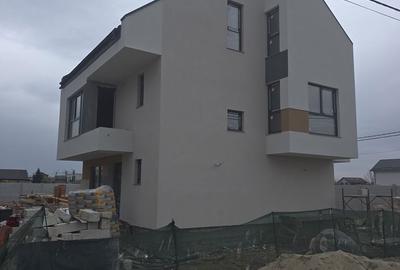 Casă cu 4 camere în Central - 5