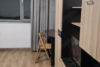 Apartament cu 3 camere decomandat în Nicolina - 8
