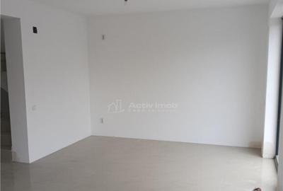 Casă cu 4 camere cu Teren 400 Mp în Buda - 13