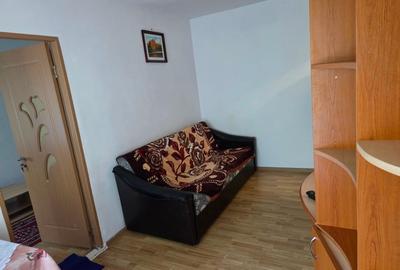 Persoana fizica,  ap.2 camere 33 mp, Tatarasi - 1