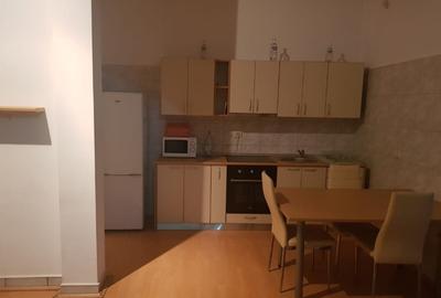 Apartament cu 3 camere semidecomandat în Ultracentral - 1