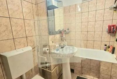 Apartament cu 4 camere decomandat în Sub Arini - 5