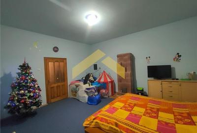 Casa de vanzare in zona Parneava - 4