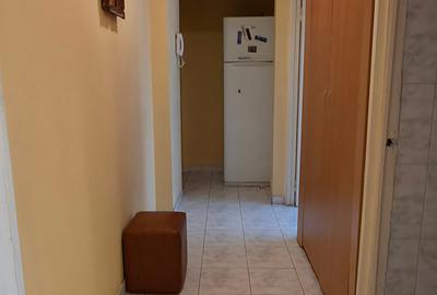 Etaj 1 Zona Dacia - liber + boxa - 7