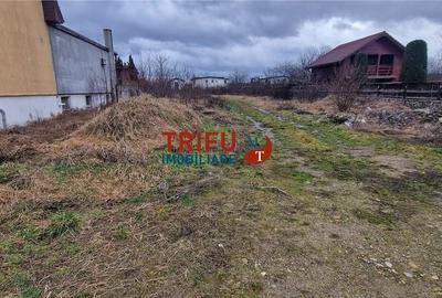 Teren de 2200 mp, în Cetate