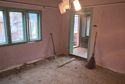 Casă cu 2 camere cu Teren 922 Mp în Aurel Vlaicu - 3
