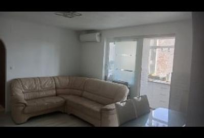 Apartament cu 3 camere decomandat, mobilat în Central - 2