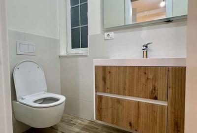 Casă cu 6 camere cu Teren 253 Mp în Moșnița Nouă - 2