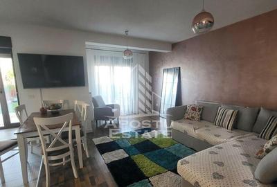 Casă cu 6 camere cu Teren 273 Mp în Dumbrăvița