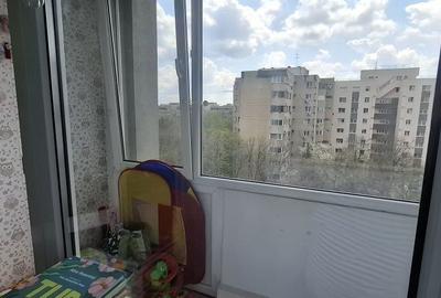 Apartament cu 3 camere semidecomandat în Central - 6