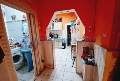 Apartament cu 3 camere decomandat în Decebal - 3