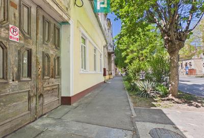 Apartament cu 3 camere semidecomandat în Intim - 3