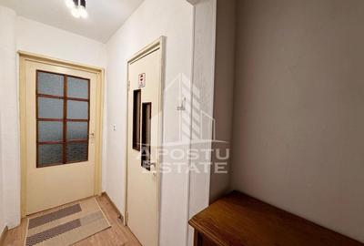 Apartament cu 2 camere semidecomandat, mobilat în Complex Studențesc - 12