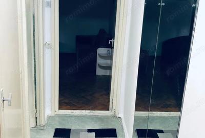 Garsonieră decomandată în Complex Studențesc - 2