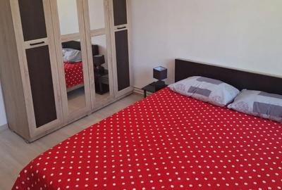 Inchiriez ap decomandat zona Ciresica, et 1 - 1