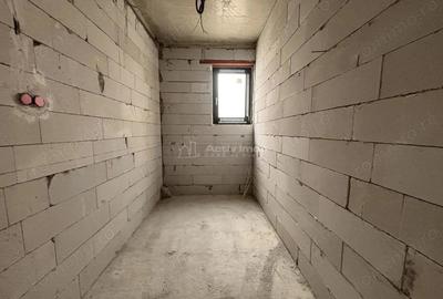 Casă cu 3 camere cu Teren 255 Mp în Cantemir