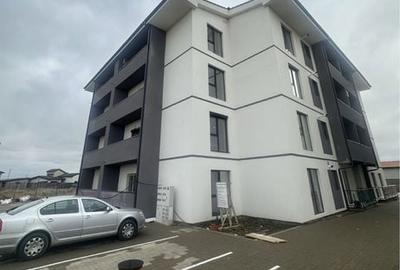 Apartament cu 2 camere decomandat în Giroc - 1