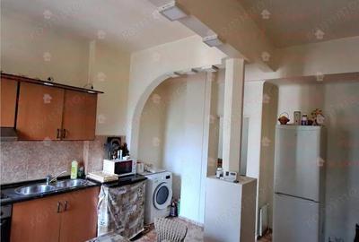 Apartament 4 camere Victoriei Bd. Alexandru Ioan Cuza - Risc 2 seismic Apartament 4 camere Victoriei Bd. Alexandru Ioan Cuza - Risc 2 seismic - 6