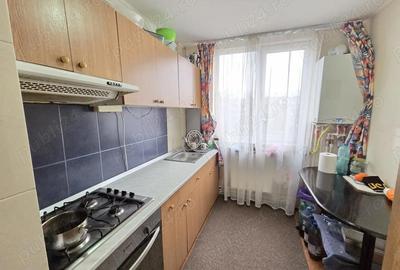 Apartament cu 3 camere semidecomandat în Țiglina 1 - 3