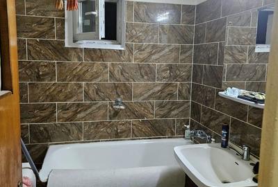 Apartament cu 4 camere semidecomandat în Tei - 8