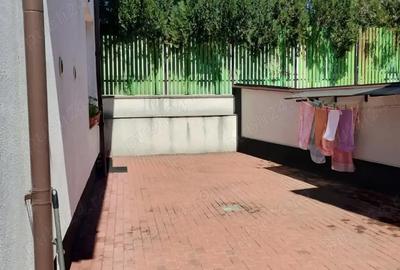 Casă cu 6 camere în Traian - 9