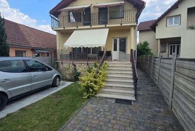 Casă cu 4 camere în Central - 5