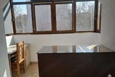 Apartament cu 2 camere nedecomandat, mobilat în Tudor Vladimirescu - 3