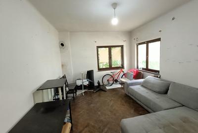 TITULESCU - langa Clinica 32 vanzare casa 230 mp - 1