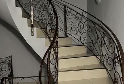 Casă cu 2 camere cu Teren 40 Mp în Central - 5