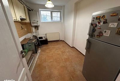 Apartament cu 3 camere decomandat în Dudu - 1