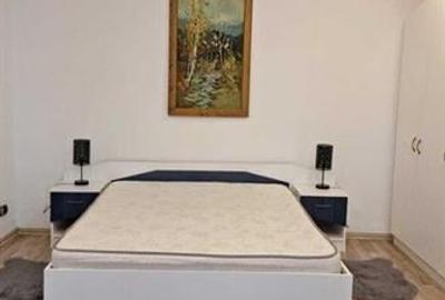 Corp de casa cu posibilitate de mansardare, 45mp, curte interioara, str Lunga, B - 6