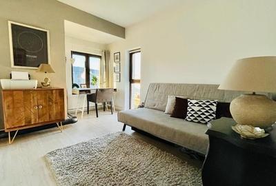 Rezidenta pe linie eleganta, living 25 mp,semineu,panouri fotovoltaice 3KW, cent - 3