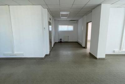 Spațiu comercial, de 60 mp, în Intim - 1