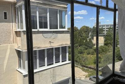 Apartament cu 3 camere decomandat în Central - 1