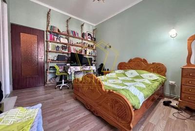 Casă individuală cu 4 camere cu Canalizare în Iosefin