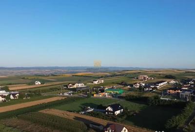 Teren de 8271 mp, în Moara - 1