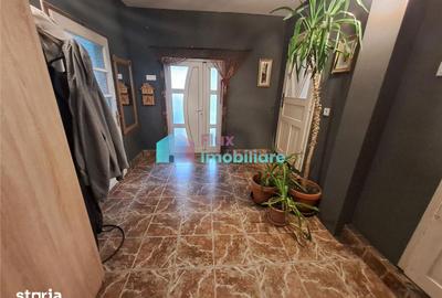 Casă cu 5 camere cu Teren 800 Mp în Cornu Luncii - 15