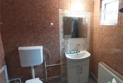 Casă individuală cu 3 camere cu Canalizare în Colentina - 7