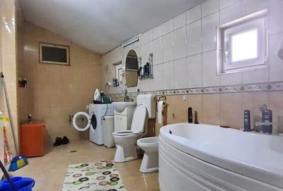 Casa deosebita cu spatiu comercial Rasnov - 11