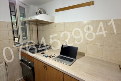 Vanzare garsoniera zona Hala Traian-Calea Călărasilor,Str. Traian 87 - 10