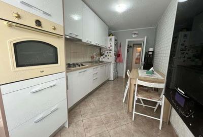 Apartament 3 camere langa SPITAL et.1 MOBILT - 1