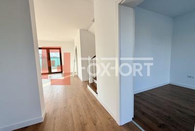 Duplex cu 5 camere de vanzare in localitatea Dumbravita - 9