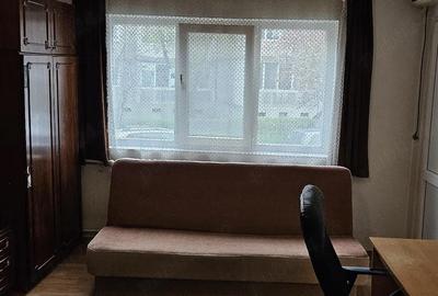 Garsonieră decomandată în Șagului - 4