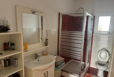 Casă cu 4 camere cu Teren 1000 Mp în Grădiștea - 3