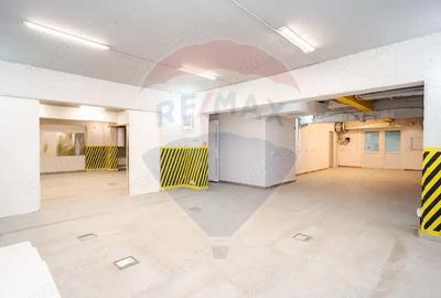 Spațiu comercial, de 218 mp, în Independenței - 9