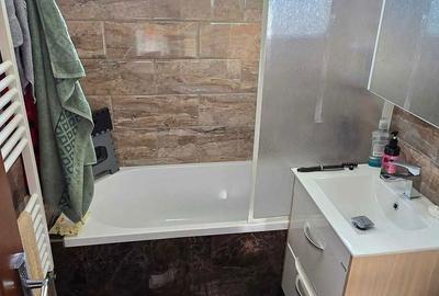 Apartament cu 3 camere semidecomandat în Central - 5