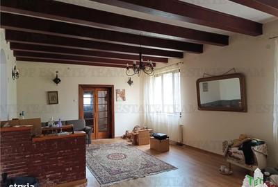 Casă cu 4 camere cu Teren 44100 Mp în Petrăchioaia - 16